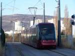 Clermont-Ferrand Busbahn Ein Translohr f�hrt aus dem Betriebswerk Champratel am 29/03/10.