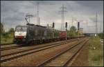Mit sehr wenigen Containern ...  Frank Paukstat 29.08.2011