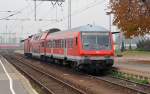 Diese Regio-Garnitur stand am ...  Martin Schneider 08.11.2011