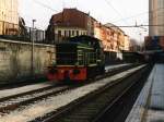 D245 2211 auf Bahnhof ...  Date Jan de Vries 10.01.2012