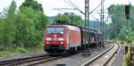 DB Schenker Rail Scandinavia (DB Cargo Scandinavia A/S) EG 3105 mit kurzem Güterzug in Schleswig Richtung Süden. 09.06.2017.