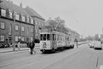 København / Kopenhagen Københavns Sporveje SL 16 (Tw 555 + Bw 15xx) København SV (: Südwest), Frederiksholm, Borgbjergsvej im Oktober 1968.