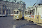 København / Kopenhagen Københavns Sporveje SL 6 (Tw 563) København K, Stadtzentrum, Slotsholmen, Christiansborg Slotsplads / Holmens Bro am 5. März 1969. - Scan eines Farbnegativs. Film: Kodak Kodacolo X. 