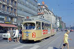 København / Kopenhagen Københavns Sporveje SL 2 (DÜWAG/Kiepe-GT6 825) København V, Rådhuspladsen (: Rathausplatz) am 9.