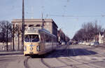 København / Kopenhagen Københavns Sporveje (KS) SL 6 (DÜWAG/Kiepe-GT6 810) København Ø, Østerbro, Øster Allé / Trianglen am 1. Februar 1969. - Scan eines Diapositivs.