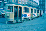 København / Kopenhagen Københavns Sporveje (KS) SL 7 (Bw 1523) Centrum, Kongens Nytorv im April 1968. Die Beiwagen der Serie 1501 - 1583 wurden in den Jahren 1930 bis 1941 hergestellt; die Wagen 1502 - 1531 wurden von der Waggonfabrik Scandia in Randers gebaut, während die Wagen 1501 und 1532 - 1583 von der Hauptwerkstätte der KS gebaut wurden. Die ursprünglichen Zweirichtungswagen wurden in den Jahren 1950 - 1957 zu Einrichtungswagen mit Schaffnersitz und Türen im hinteren Wagenende umgebaut.