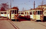 København / Kopenhagen Københavns Sporveje (KS) SL 10 (Tw 600) / SL 16 (Tw 611) Emdrupvej im Stadtteil København NV im April 1968. - Scan von einem Farbnegativ. Film: Agfacolor CN17. 