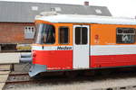 Midtjyske Jernbaner - Lemvigbanen am 4. August 2018: Der Dieseltriebwagen MjbaD Ym 16 (DUEWAG 1983) steht im Bahnhof Lemvig.