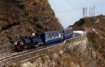 Darjeeling-Bahn 782  bei Kurseong  03.04.96