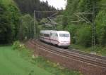 Ein ICE 1 rollt ...  Marius S. 15.05.2011