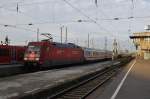 Hier 101 048-7 und ...  Alexander Borchardt 06.10.2011