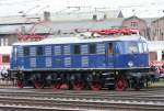 DB-Museum Koblenz Die E18 047 rollt w�hrend der Lokparade anl�sslich des 175 Jahre Eissenbahn Jubil�ums durch Koblenz L�tzel am 03.04.2010