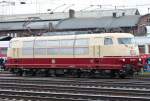 Die 103 113-7 rollt ...  Eric Otten 08.04.2010