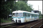 Der NOKIA Triebwagen 515556 hält hier am 26.5.1995 von Wanne Eickel kommend im Haltepunkt Bochum - Nokia!