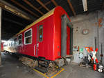 Ein MITROPA-Speisewagen Mitte August 2018 im Ringlokschuppen des Eisenbahnmuseums Arnstadt.