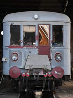 Der Triebwagen VS 145 137 erhält eine umfangreiche Aufarbeitung. (Eisenbahnmuseum Arnstadt, August 2018)