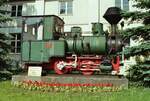 Vor dem Bw Nördlingen fand ich im Sommer 1984 Dampflok Nr.