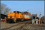 105 992-2 sonnt sich am 25.03.2018 im Bw Staßfurt. 