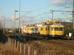 Zwei Turmtriebwagen der Baureihe 701 sind am 12.12.06 unterwegs.