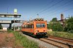 Am 09.06.07 fhrt Oberleitungsrevisionstriebwagen 708 316 durch Chemnitz-Hilbersdorf in Richtung Hbf. Er benutzt das Gleis in Richtung Dresden, da das andere gerade wegen Bauarbeiten am Bahndamm nicht befahrbar war.