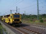 Baumaschine durchfhrt Braunschweig Hbf (13.8.2007)