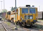 DBG - Deutsche Bahn Gleisbau - 3 Aufnahmen dieses  Arbeitsgertes , abgestellt in Euskirchen am 08.09.2009