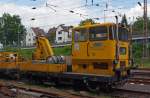 Schwerkleinwagen Klv 53 4732-3 der DB Gleisbau am 28.05.2011 abgestellt in Kreuztal. Der Gleiskraftwagen wurde 1978 bei Windhoff unter der Fabriknummer 2310 gebaut. 