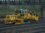 LW Plasser & Theurer SSP 110 SW Schotterverteilmaschine in Wiesbaden-Ost Gbf; 07.04.2008