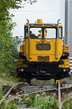 Ein Schwerlastkleinwagen mit Anhänger im Huckepack stand Anfang September 2019 auf dem Gelände der Westfälische Lokomotiv Fabrik Karl Reuschling Hattingen.