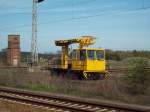 Mehrzweckarbeitsbhne MZA der Firma RailsystemsRP steht am 28.04.2010 in Passow(Uckermark) auf einem Nebengleis abgestellt