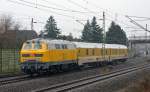 Am 11.04.13 fuhr 218 477 mit einem Messzug durch Ahlten nach Hannover.