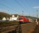 182 506 mit einen Messzug Richtung Fulda am 18.12.13 im Bhf.