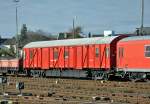 9927 070-4 ehemaliger Gepäckwagen, jetzt beim Unternehmen  Adam-EVU , auf dem Bahnhofsgelände in Euskirchen - 26.11.2013