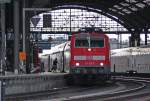 111 152-5 mit dem RE9 nach Siegen in Aachen Hbf, ab Fpl-Wechsel im Dezember wird die Linie von der DB Regio Rheinland betrieben, 18.8.10