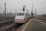 Nachschuss auf 401 584-8  Bruchsal, als dieser am 19.01.2016 bei leichtem Schneefall aus dem Badischen Bahnhof von Basel in Richtung Basel SBB fuhr.