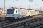 Am sonnigen Nachmittag des 01.02.2017 stand Rpool/BLSC 187 004-7 zusammen mit Rpool/BLSC 187 008-8  DVA - I´m insured with the DVA.  und der Re 486 509 im Bahnhofsbereich vom Badischen Bahnhof