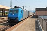 Durchfahrt am 02.07.2015 von Alpha Trains/Crossrail 185 525-3 mit einem Containerzug nach Belgien in Basel Bad Bf gen Freiburg.