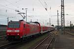 Nachschuss auf die Freiburger 146 114-4  Baden Württemberg erfahren , als sie am Morgen des 29.07.2015 ihren RE (Basel Bad Bf - Offenburg) aus dem Startbahnhof gen Weil am Rhein schob.