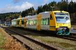 Ex ODEG-Shuttle und vom TRILEX ausgeliehener VT650.67 sowie ein Waldbahn Shuttle am 30.10.2017 in Bayerisch Eisenstein.