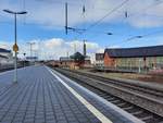 Die Bahnsteige 9 und 10 am 19.03.2021 in Bebra.