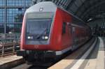 Hier ein RE2 (RE37409) von Wittenberge nach Cottbus, bei der Ausfahrt am 30.4.2012 aus Berlin Hbf.