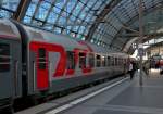 WLABm 522070-30329-5 der russischen Eisenbahn RZD, eingereiht in den D 1249 nach Saratov am 04.08.2012 in Berlin Hbf.