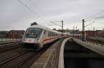 Hier IC2385 von Berlin Ostbahnhof nach Frankfurt(Main) Hbf., bei der Einfahrt am 21.12.2013 in Berlin Hbf.