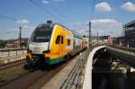 Hier 445 113-4 als RE2 (RE83970) von Wismar nach Berlin Ostbahnhof, bei der Ausfahrt am 19.7.2014 aus Berlin Hbf.