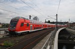Von 182 013 geschoben erreicht der RE1 (RE18174) von Fankfurt(Oder) nach Brandenburg Hauptbahnhof am Mittag des 31.7.2016 den Berliner Hauptbahnhof.