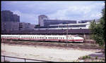 Am 19.5.1990 stand der ehemalige DR 175015 Schnelltriebwagen abgestellt im Ostbahnhof.