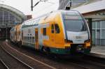 Hier 445 111-8 als RE2 (RE37362) von Bad Kleinen nach Berlin Ostbahnhof, bei der Einfahrt am 29.6.2013 in Berlin Ostbahnhof.