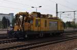 Hier 709 003-8, bei der Durchfahrt am 30.4.2012 durch Berlin Schnefeld Flughafen, in Richtung Berlin Karlshorst.