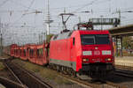 152 115-2 durchfahrt Bremen Hbf mit einem gemischten Guterzug.