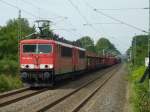 155 207+155 117 mit de VW-Materialzug CS 47379 von Zwickau ber Chemnitz nach Mlada Boleslav Mesto (Jungbunzlau) hier am 21.7.11 in Grna 